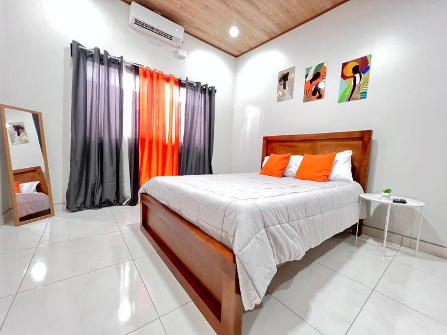 Orange Apartment 5 Min Aeropuerto Juan Santamaria Alajuela Eksteriør bilde