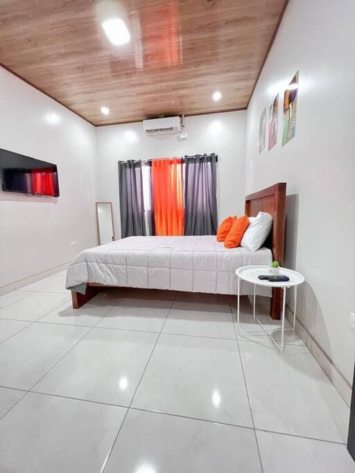 Orange Apartment 5 Min Aeropuerto Juan Santamaria Alajuela Eksteriør bilde