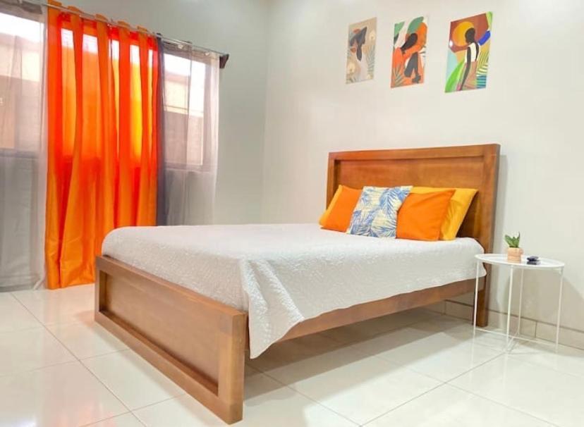 Orange Apartment 5 Min Aeropuerto Juan Santamaria Alajuela Eksteriør bilde