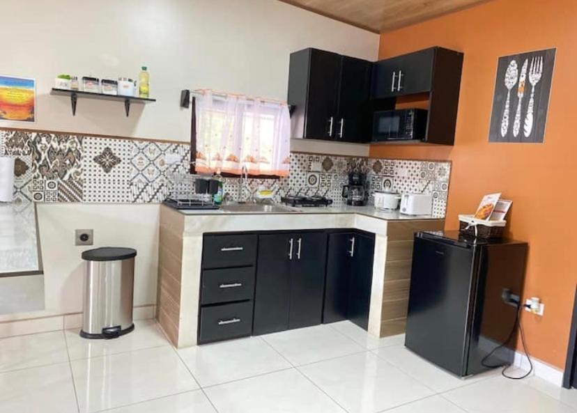 Orange Apartment 5 Min Aeropuerto Juan Santamaria Alajuela Eksteriør bilde